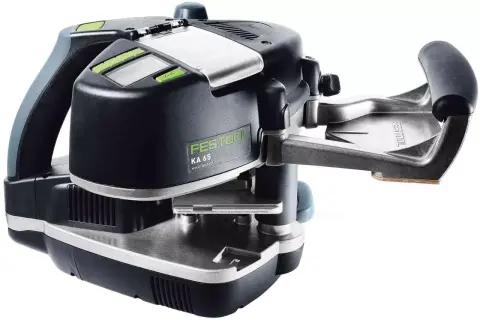 Machine Festool KA 65 pour le chant, avec son design ergonomique et sa technologie de pointe, elle permet un conturo parfait.