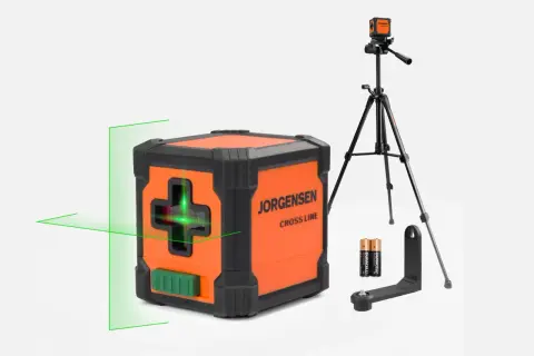 Niveau laser JORGENSEN avec croix verte projetée. Inclut trépied, piles et support. Un outil précis pour tout bricoleur.