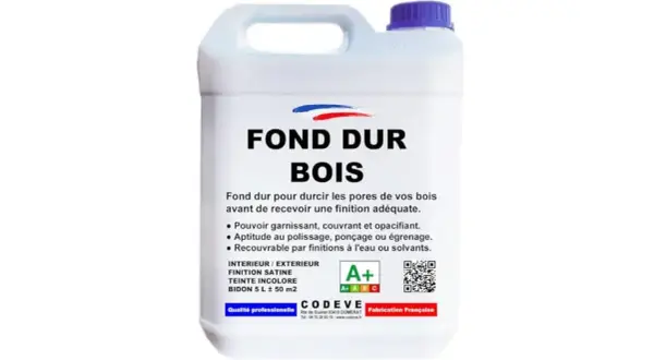Bidon de 5L de FOND DUR BOIS, un produit pour durcir les pores du bois avant finition. Idéal pour préparer vos surfaces avant ponçage ou égrenage.