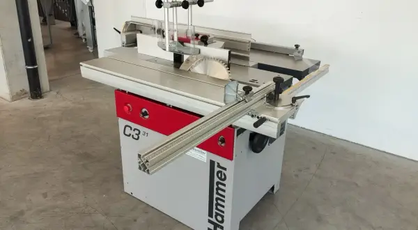 Machine à bois Hammer C3 31 occasion, prête pour de nouveaux projets. Idéale pour les artisans cherchant performance et fiabilité.