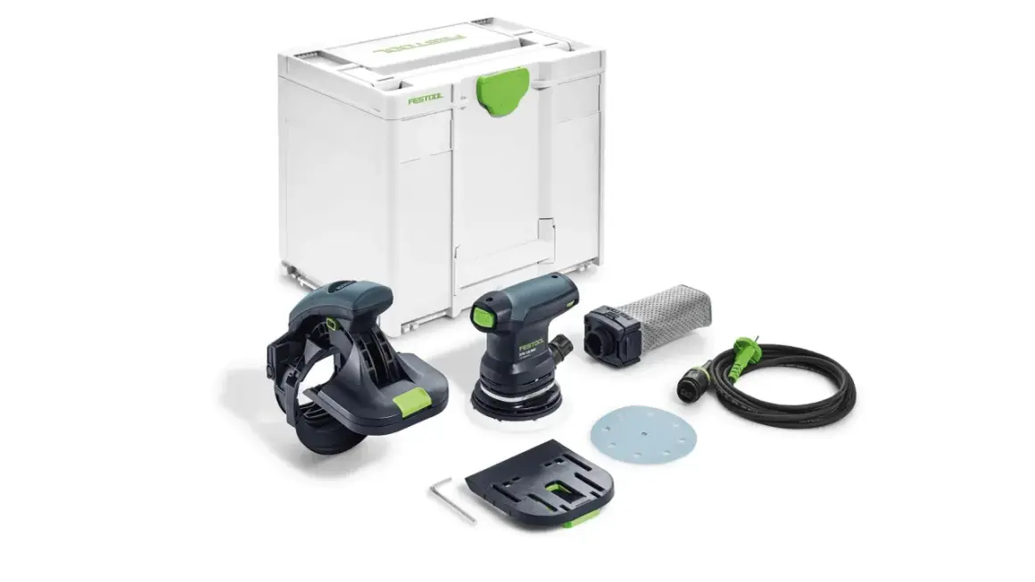 Ensemble d'outils Festool avec ponceuse ETS 125 REQ, système d'aspiration, câble et coffret de rangement.